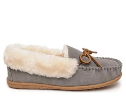 Discount Minnetonka Women's Camp Collar Moccasins