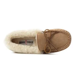 Discount Minnetonka Women's Camp Collar Moccasins