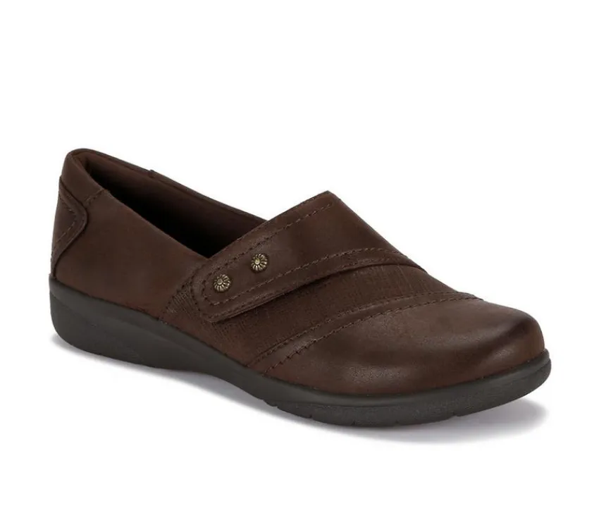 New Baretraps Women's Darma Slip On