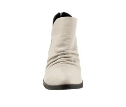 New Bueno Women's Cori Booties