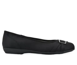 Hot Cliffs by White Mountain Women's Calming Flats