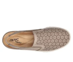 Easy Street Women's Petal Sneakers