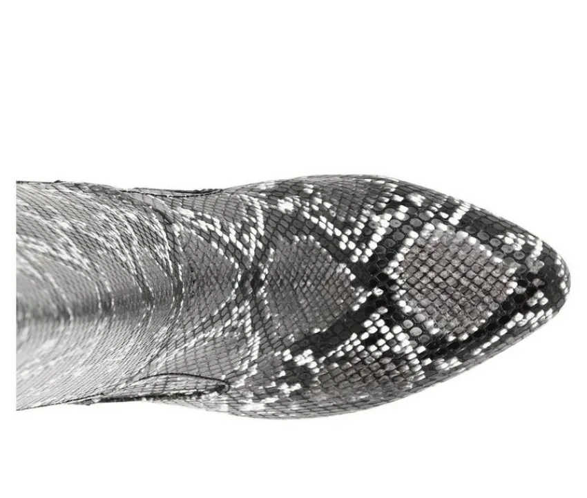 Outlet Journee Collection Women's Tavia Wide Calf Knee High Boots