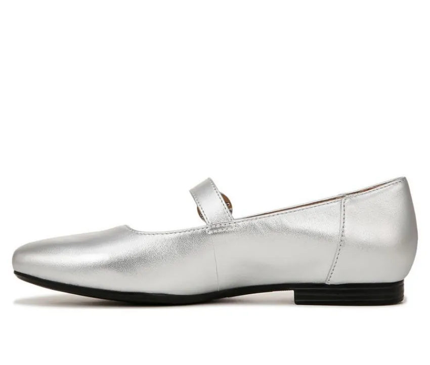 Best Naturalizer Women's Kelly Flats