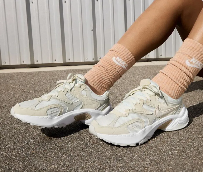 Clearance Nike Women's AL8 Sneakers