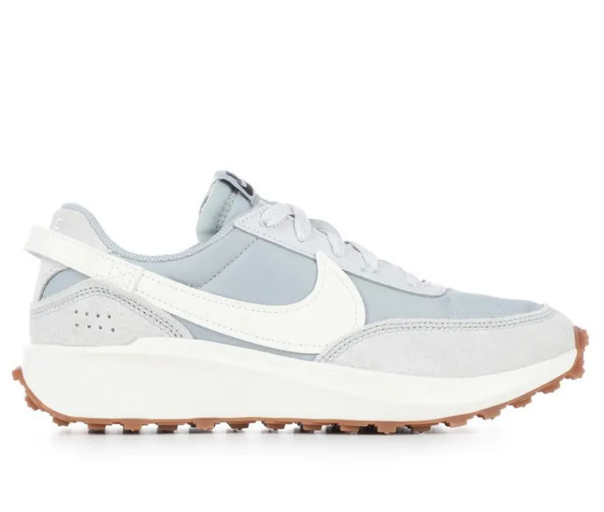 Clearance Nike Women's Waffle Debut Sneakers