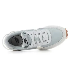 Clearance Nike Women's Waffle Debut Sneakers