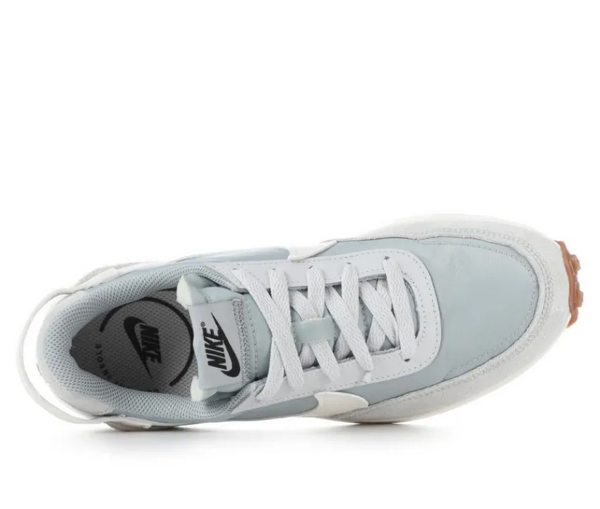 Clearance Nike Women's Waffle Debut Sneakers