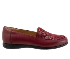 Clearance Trotters Women's Deanna Loafers