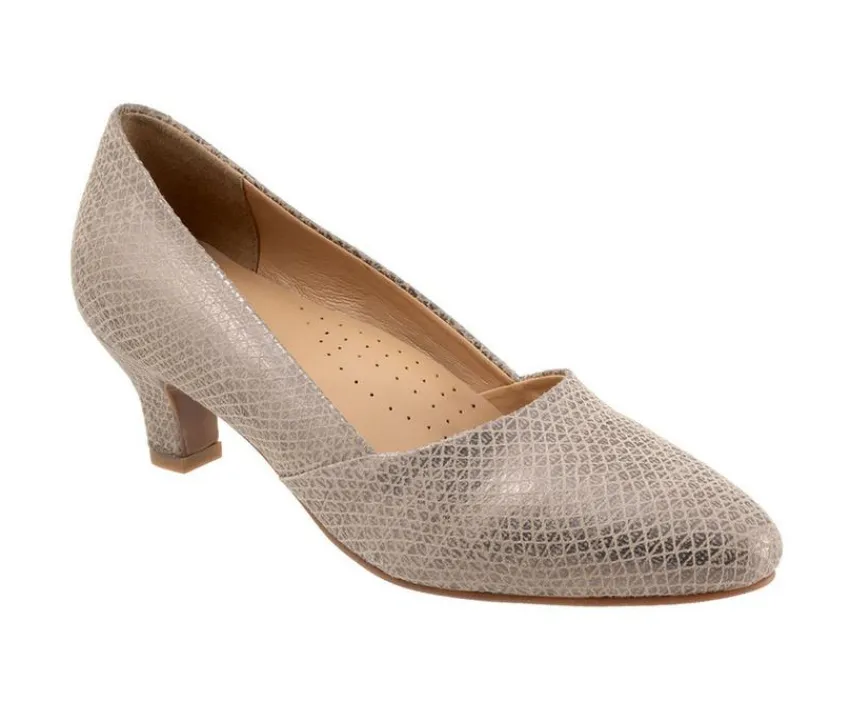 Trotters Women's Kylie Pumps