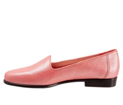 Best Trotters Women's Liz Tumbled Flats